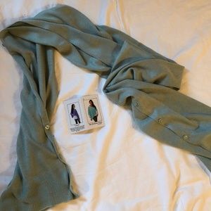 The Bordeaux Wrap - Simply Noelle. 4-ways to wear!